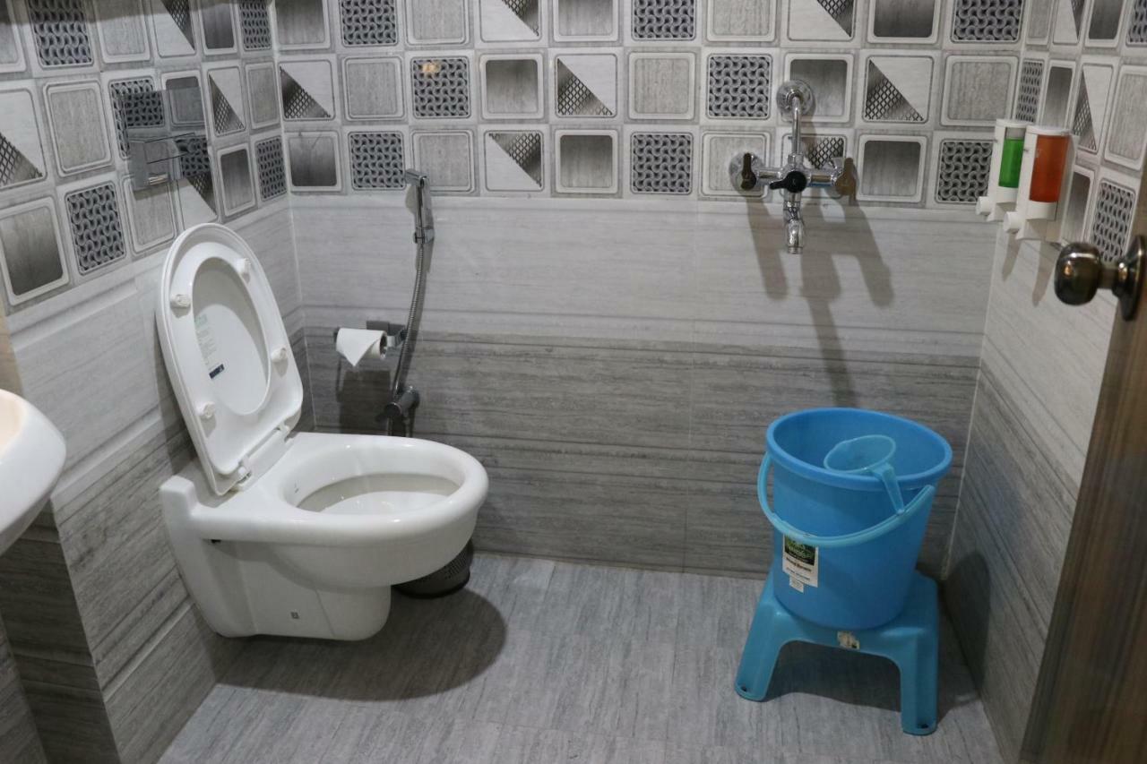 S.R. Residency Ξενοδοχείο Zirakpur Εξωτερικό φωτογραφία